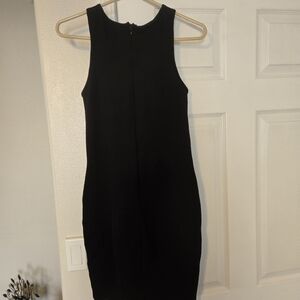 Elegant Black Sleeveless Dress